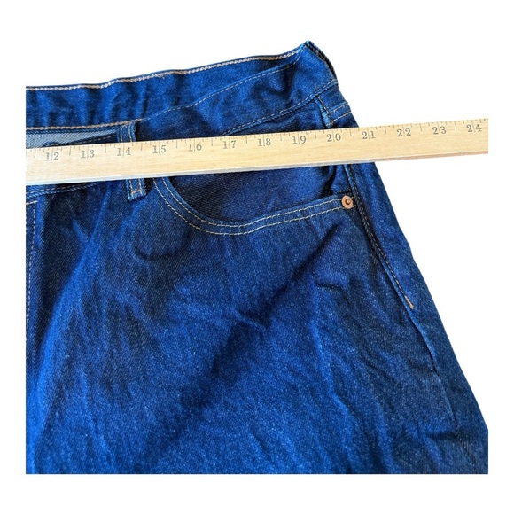 Levis 501 Jeans Mens 42x34 Blue Denim Straight Leg Button Fly Classic Fit - Picture 9 of 13